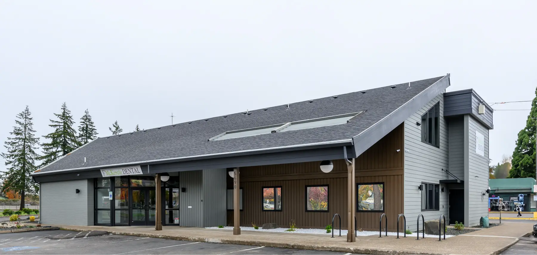 Photo of McKenzie Dental Center and McKenzie Dental Practices of Oregon's clinic in Springfield, OR.